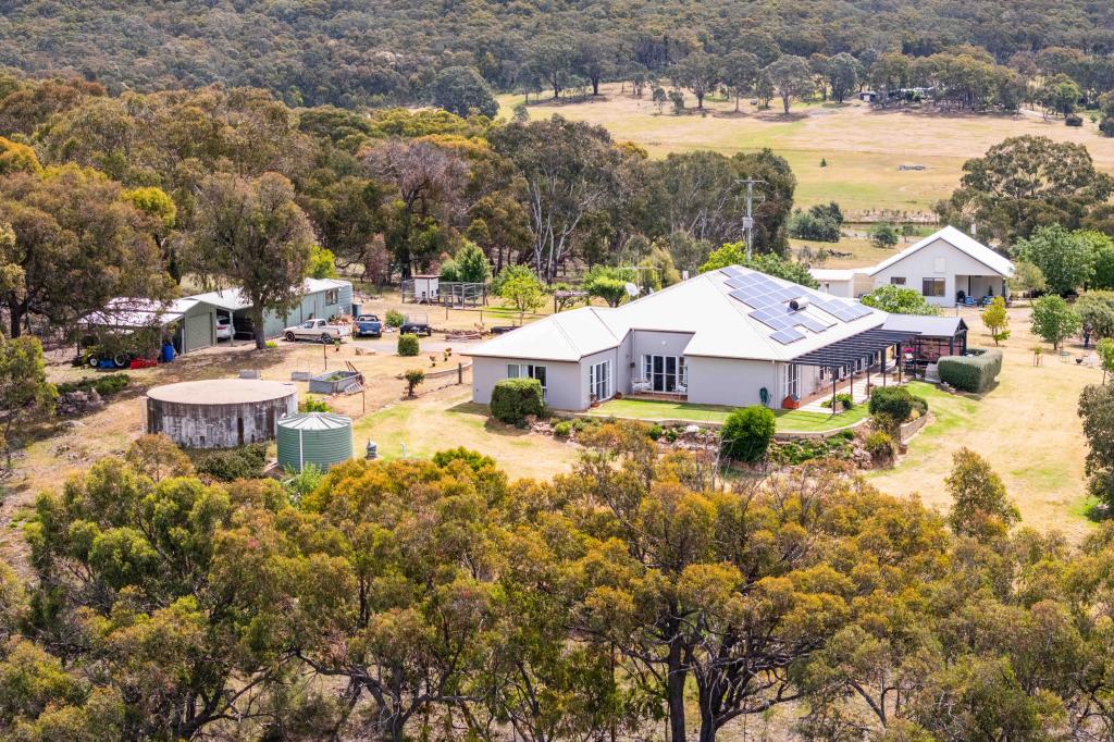 14 Broken Shaft Cl, Summer Hill Creek, NSW 2800