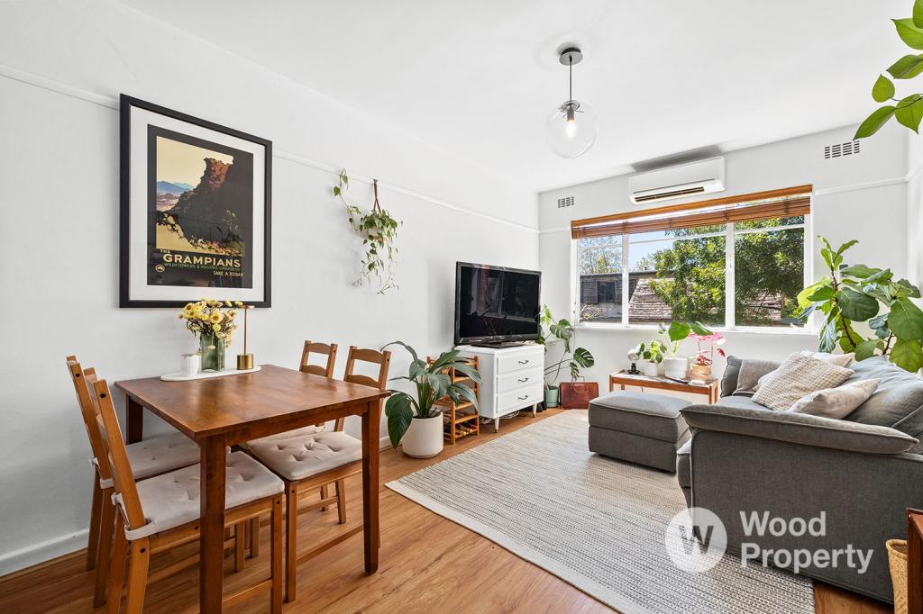 6/5 BUNDALOHN CT, ST KILDA, VIC 3182