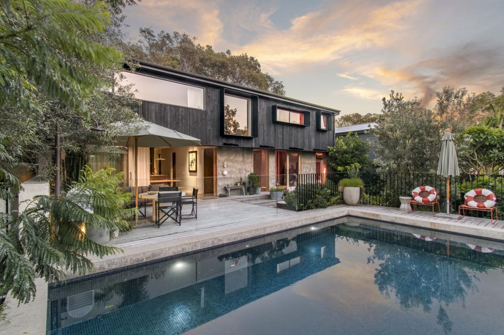 4 KOALA PL, AVALON BEACH, NSW 2107