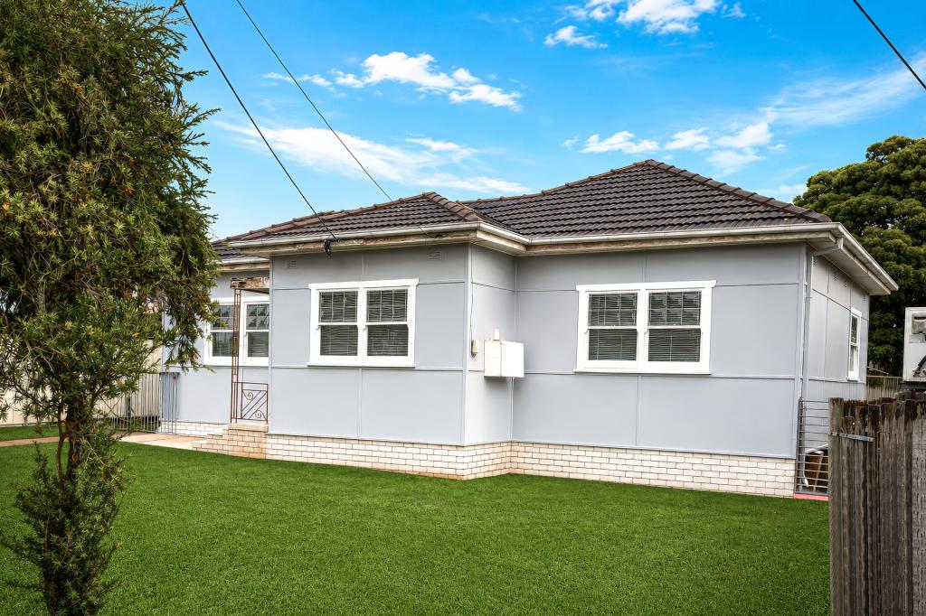 2 JESSI ST, SMITHFIELD, NSW 2164