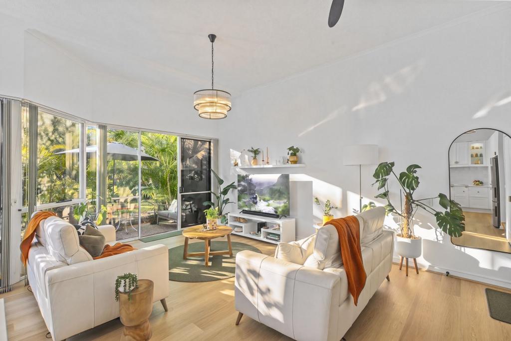 13/56-70 Guineas Creek Rd, Currumbin Waters, QLD 4223
