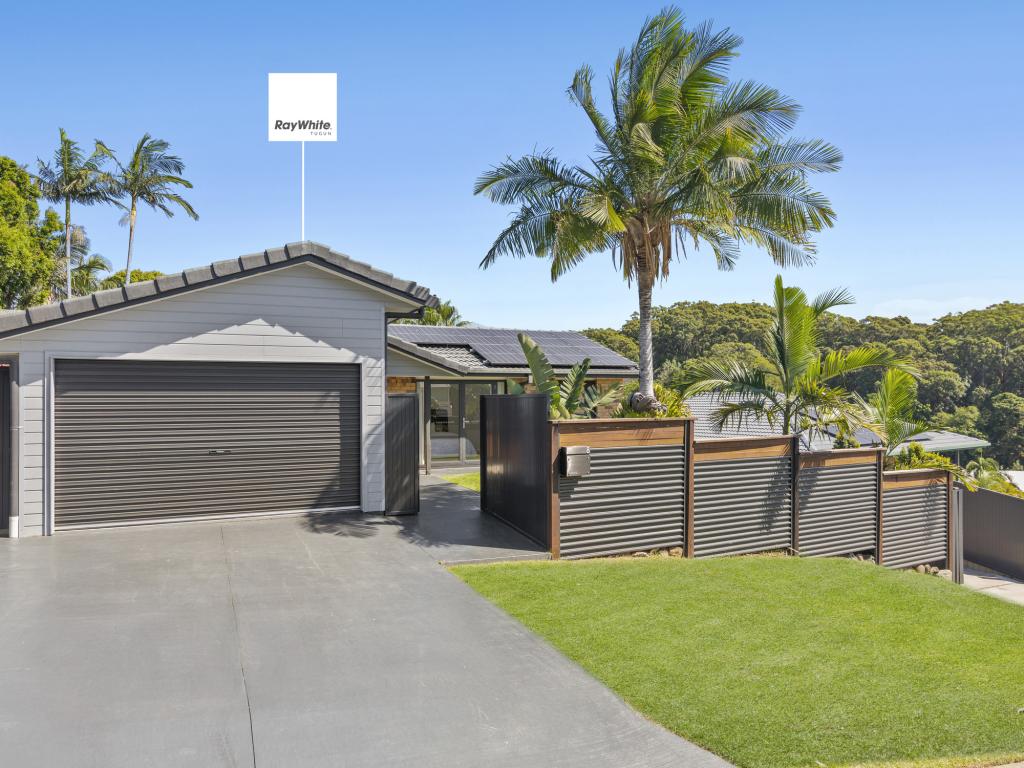 8 Costelloe St, Tugun, QLD 4224
