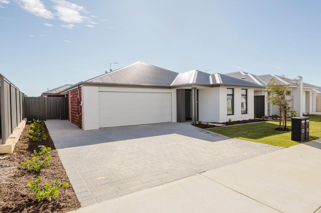 11b Dharug St, Yanchep, WA 6035