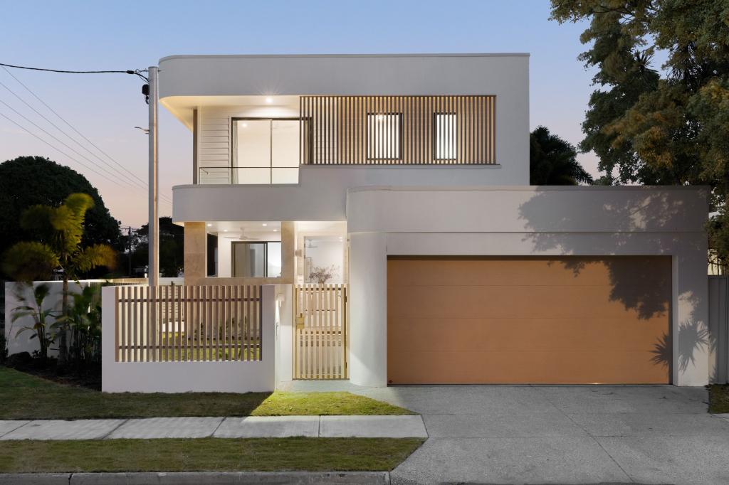 30b Coombabah Rd, Biggera Waters, QLD 4216