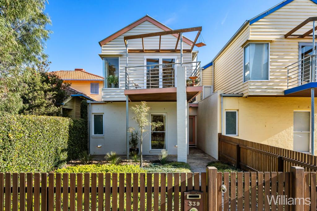 339 DOUGLAS PDE, NEWPORT, VIC 3015