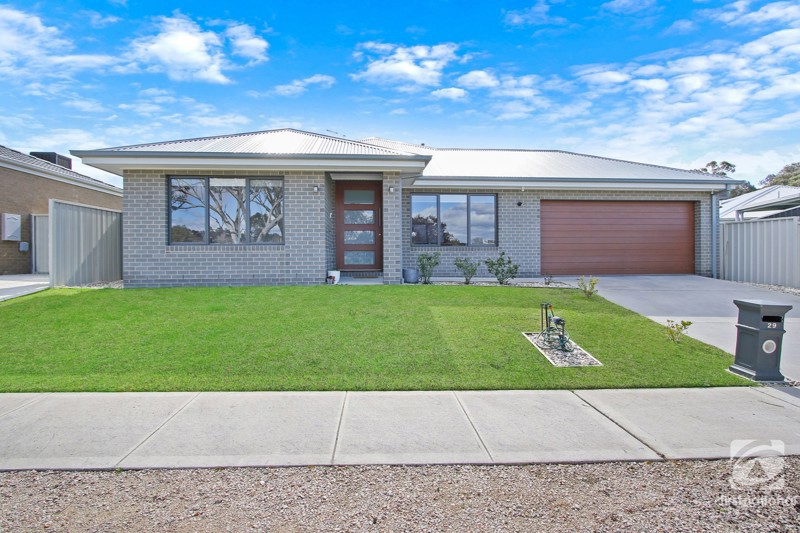 29 Coopers Rd, West Wodonga, VIC 3690