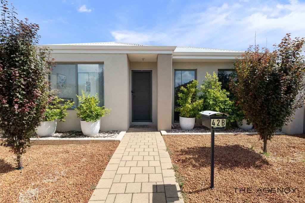 42b Kembla Cir, Madeley, WA 6065