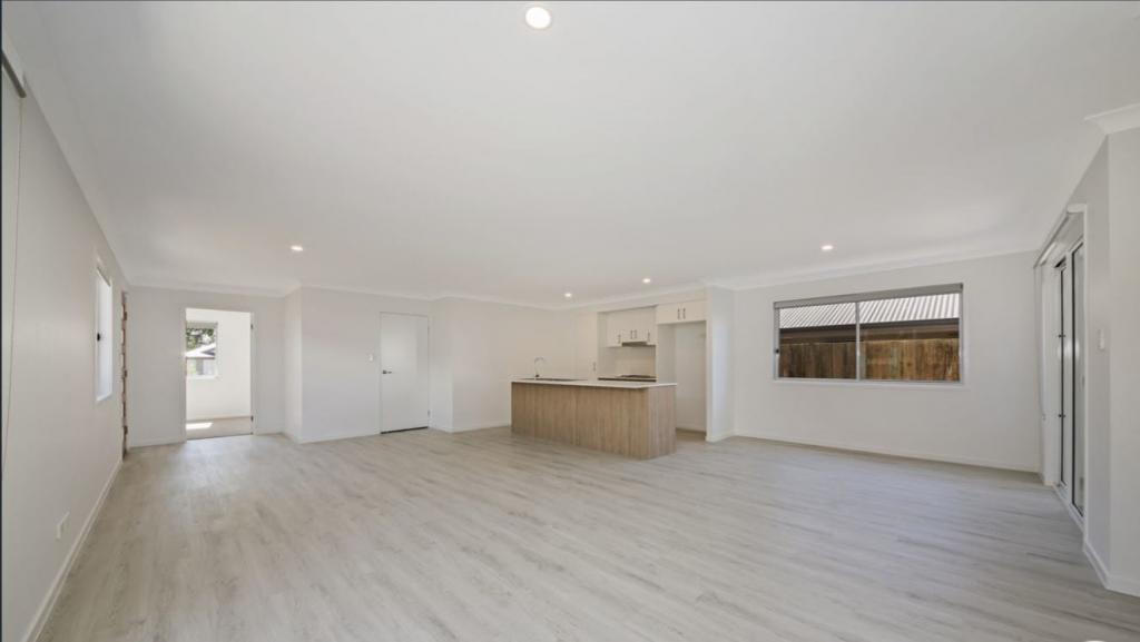 7 Mount Wheeler St, Park Ridge, QLD 4125