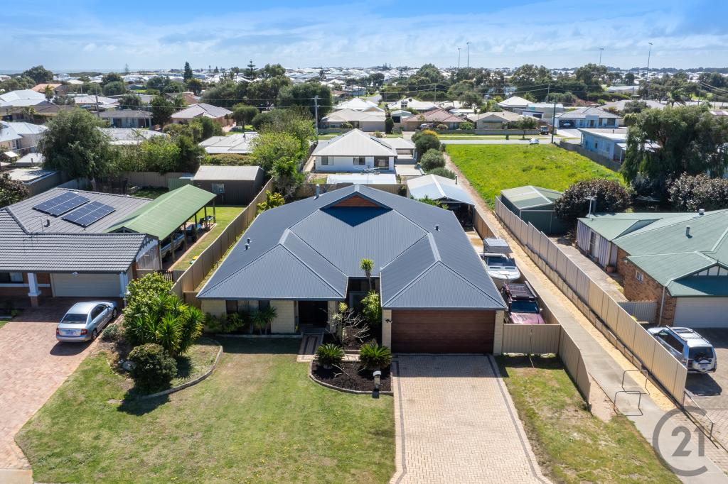 13 Noreena Ave, Golden Bay, WA 6174