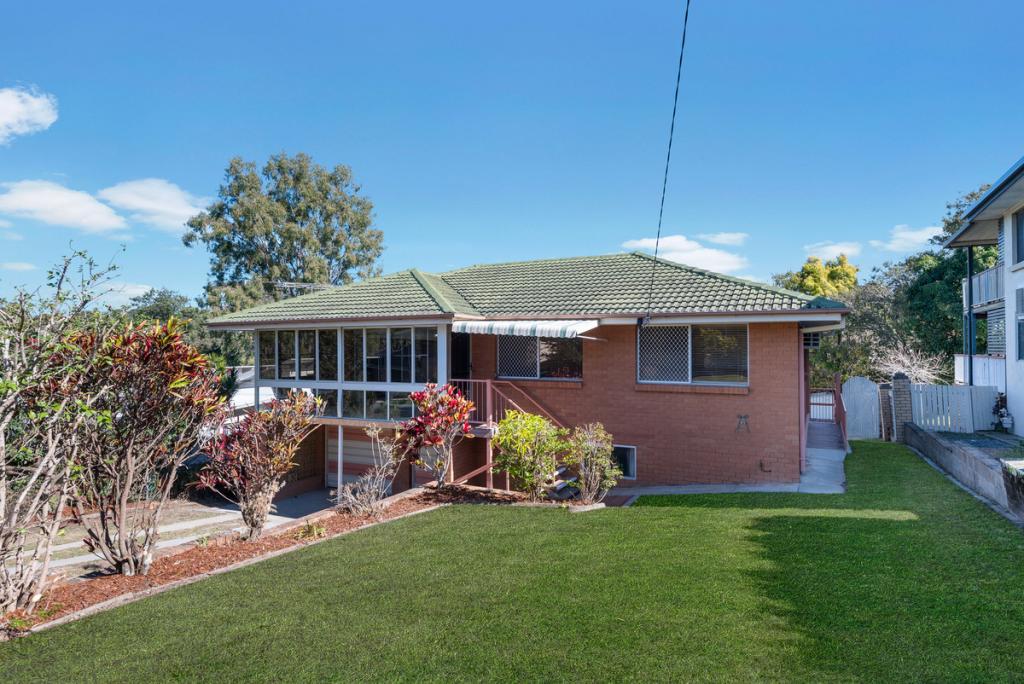 19 TOMAGO ST, ASPLEY, QLD 4034