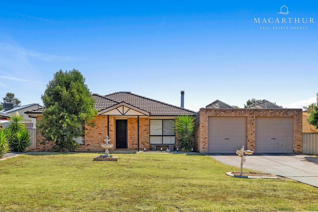 74 Veale St, Ashmont, NSW 2650