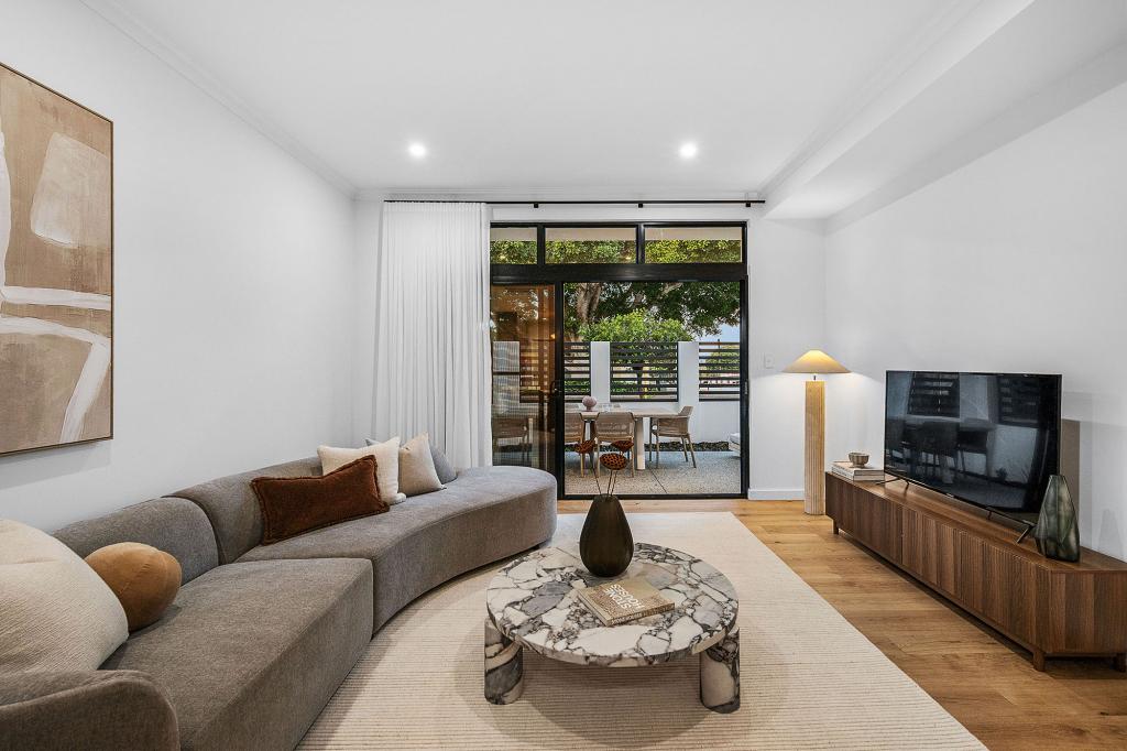 18C THRALL ST, INNALOO, WA 6018