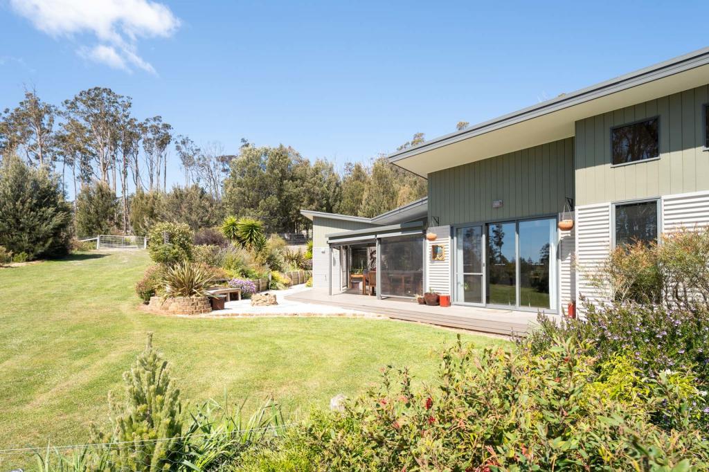 1 Forest Heights Dr, Tugrah, TAS 7310