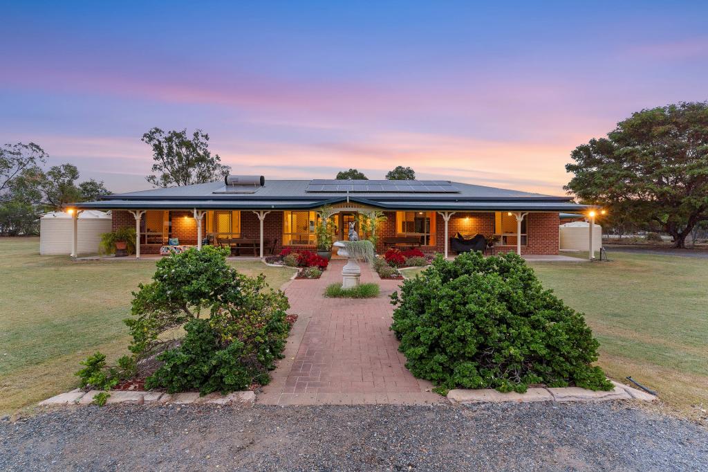15 Beak St, Gracemere, QLD 4702
