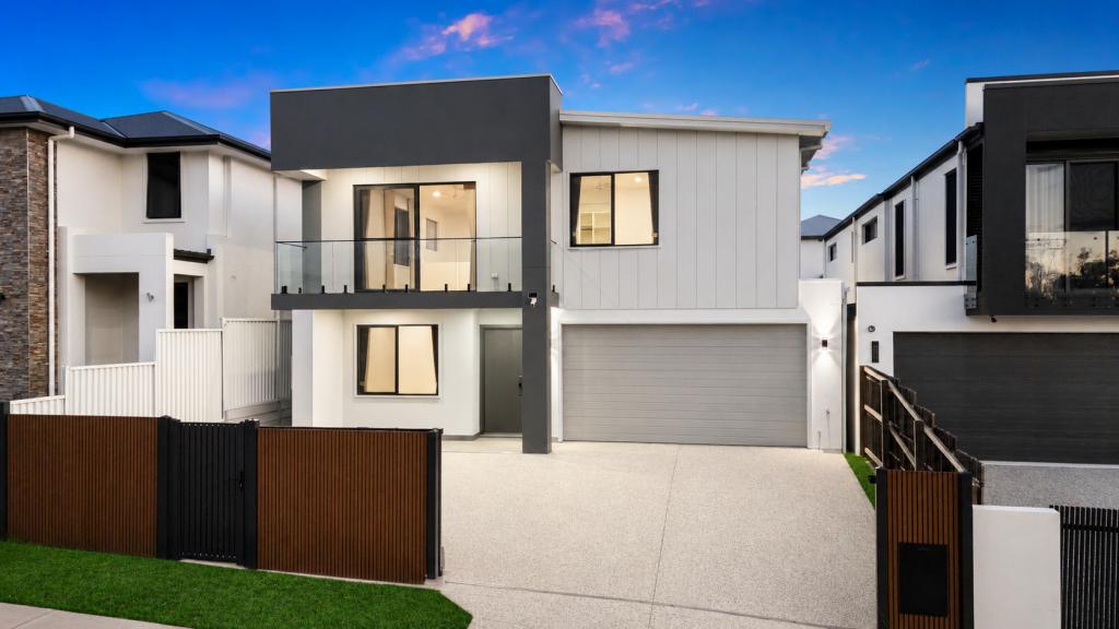 16 Bowers St, Eight Mile Plains, QLD 4113