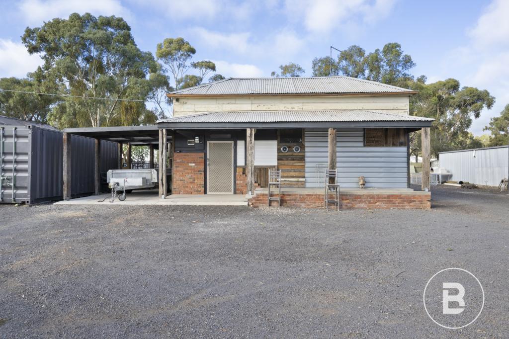 28 Tullaroop Rd, Maryborough, VIC 3465