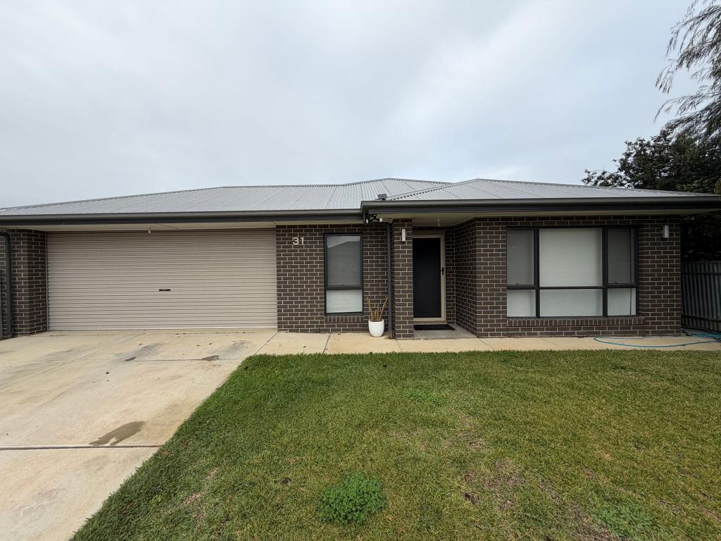 31 Third St, Wingfield, SA 5013