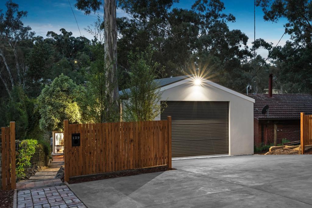 139 MEANDER RD, HURSTBRIDGE, VIC 3099
