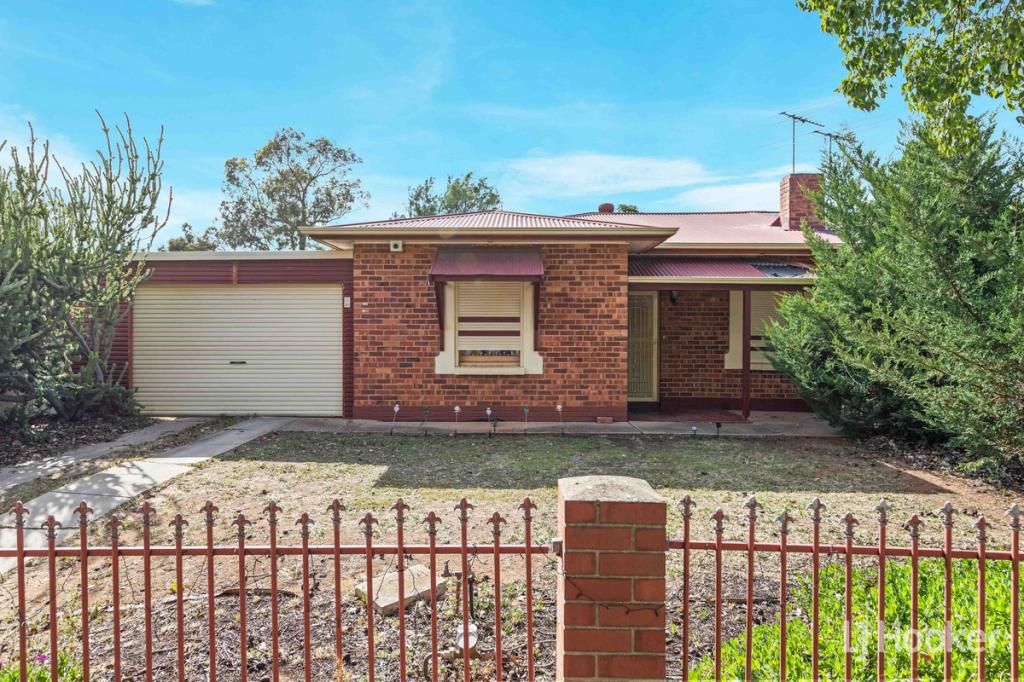 18 Yarnbury Rd, Elizabeth North, SA 5113