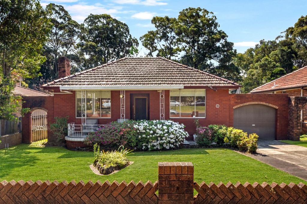 11 Drew St, Greenacre, NSW 2190