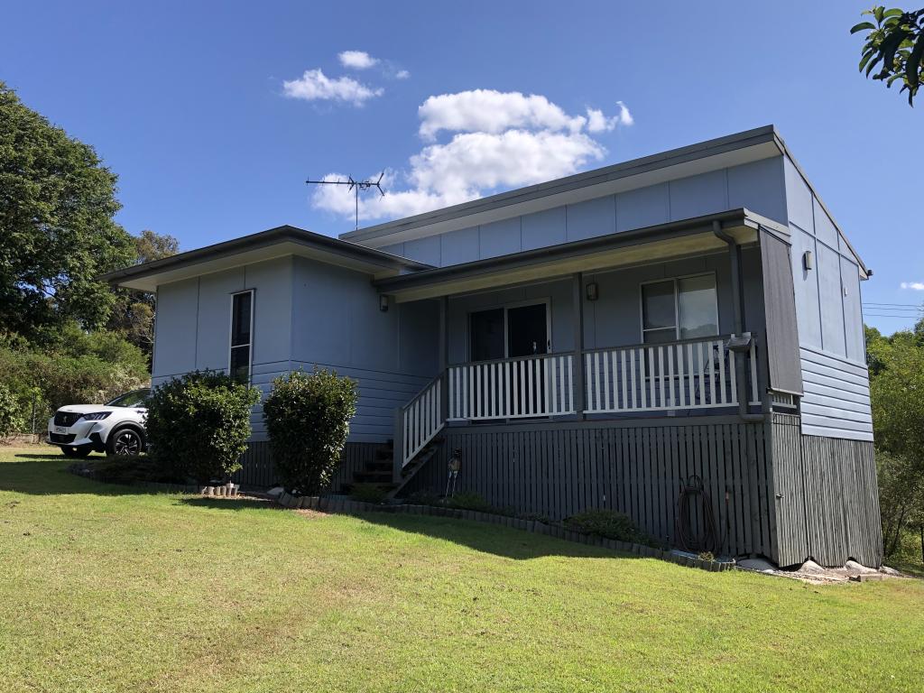 12 Lanita Ct, Camp Mountain, QLD 4520