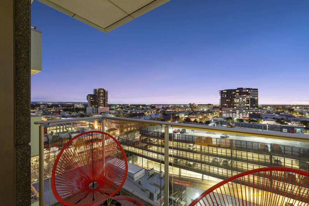 1002/18 Rowlands Pl, Adelaide, SA 5000