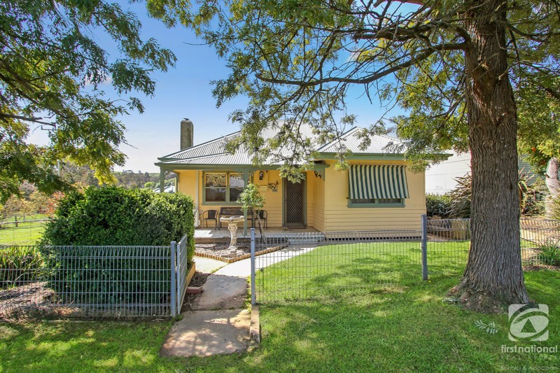 451 Buckland Gap Rd, Beechworth, VIC 3747