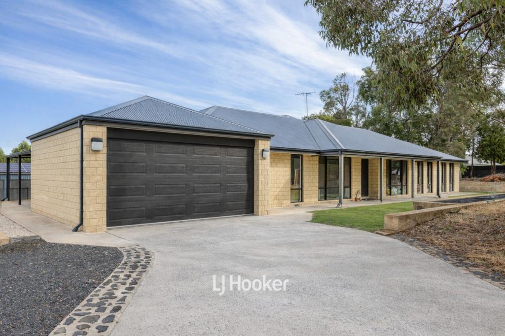 6 Weller Loop, Leschenault, WA 6233