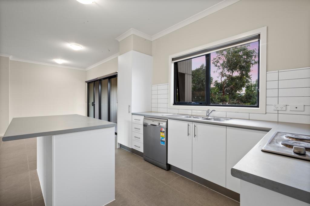 115/1-15 Beddison Rd, Craigieburn, VIC 3064