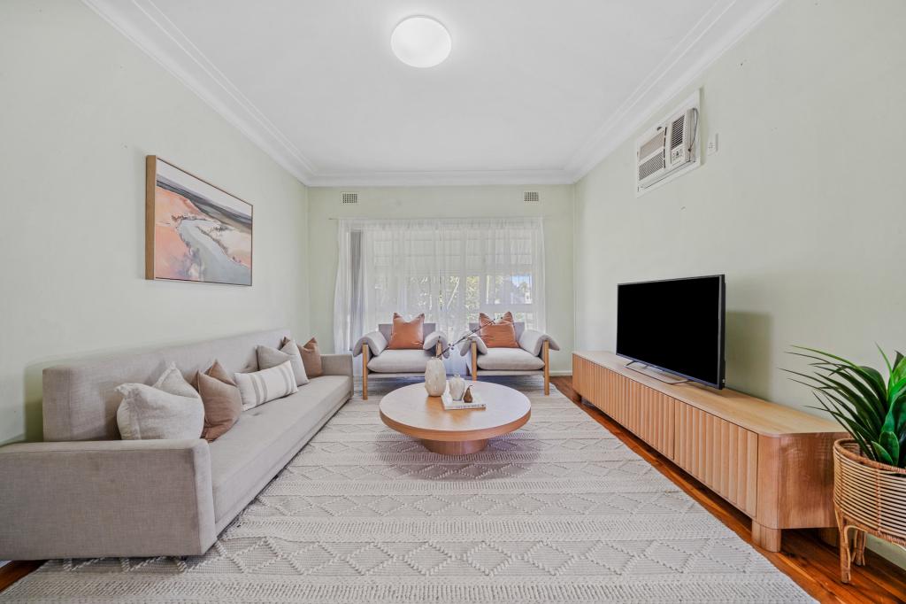 19 Lennox St, Old Toongabbie, NSW 2146