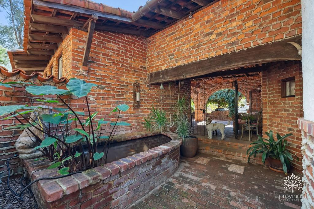 75 Stanhope Rd, Kalamunda, WA 6076