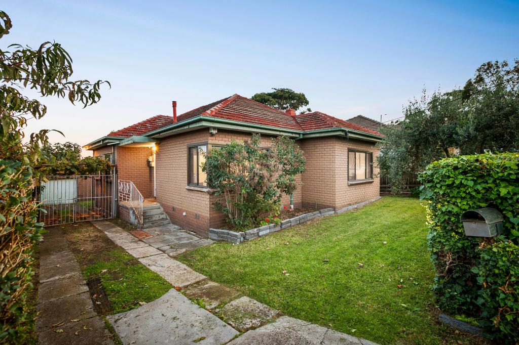 1 De Chene Pde, Coburg North, VIC 3058