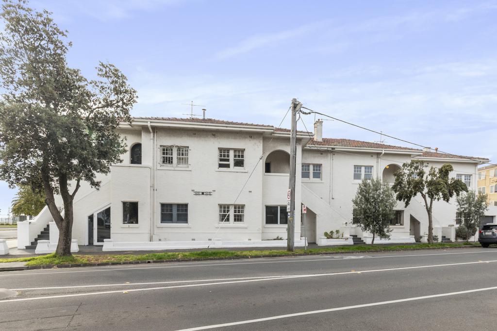 6/86 Dickens St, Elwood, VIC 3184