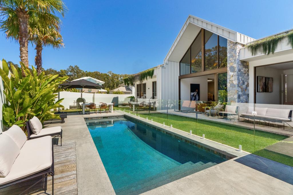 2 Kanooka Cres, Bogangar, NSW 2488
