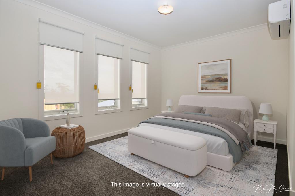 2/ DENISE ST, BUNYIP, VIC 3815