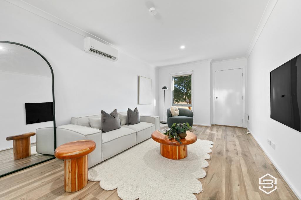 40 Hockley Ave, Mickleham, VIC 3064