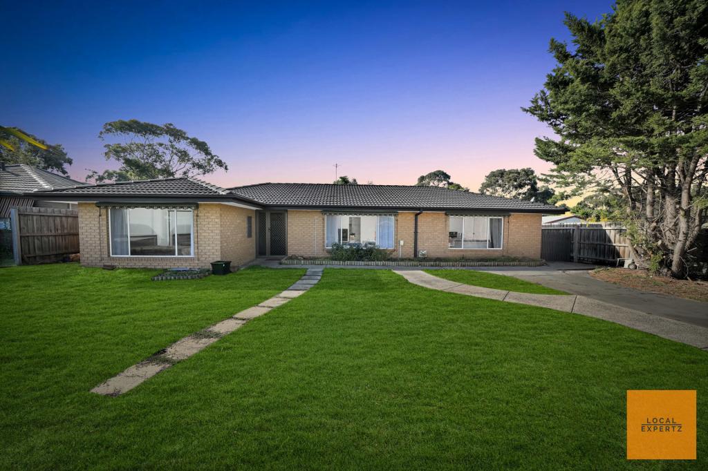 10 Gainsborough Pl, Melton West, VIC 3337