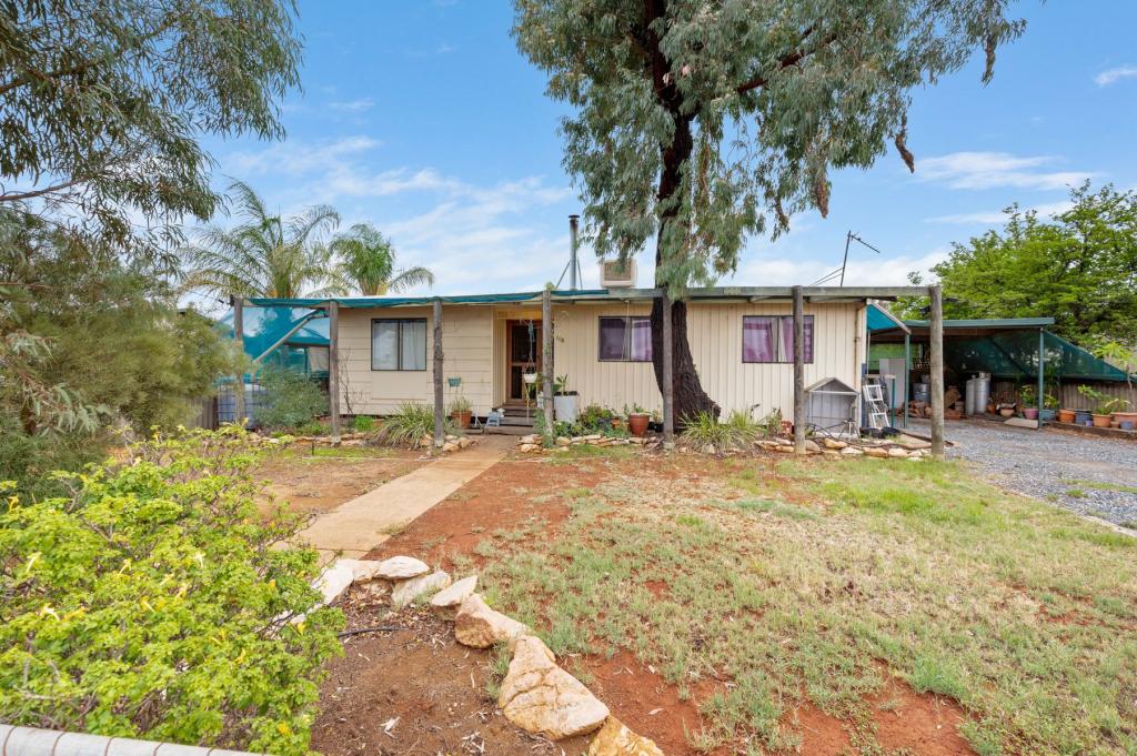 118 Sylvester St, Coolgardie, WA 6429