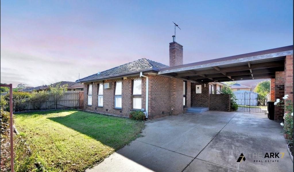 21 EATON ST, MELTON SOUTH, VIC 3338