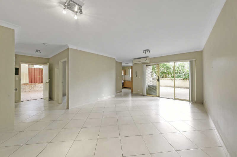 4/53 Kenyons Rd, Merrylands West, NSW 2160