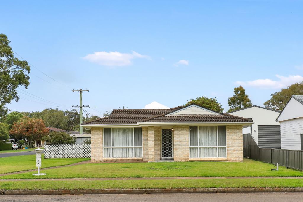 43 Cook Pde, Lemon Tree Passage, NSW 2319