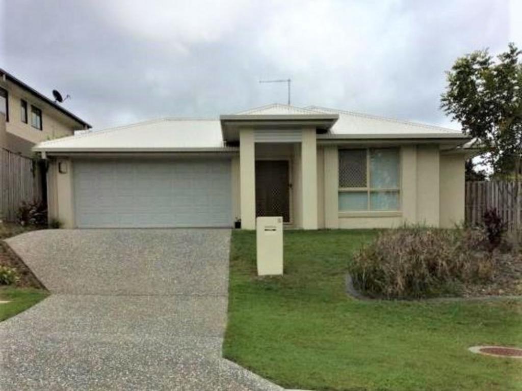 15 Jindalba Dr, Coomera, QLD 4209