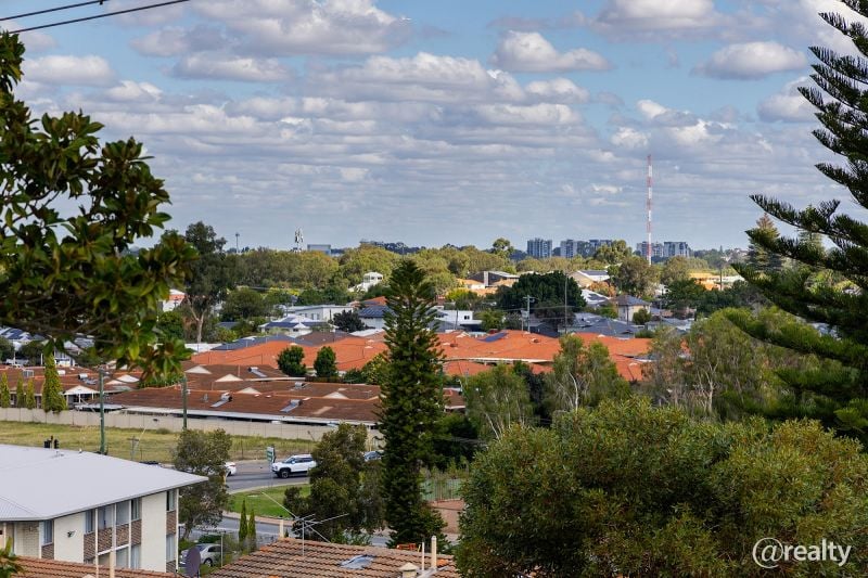 69 Hamilton St, Bayswater, WA 6053