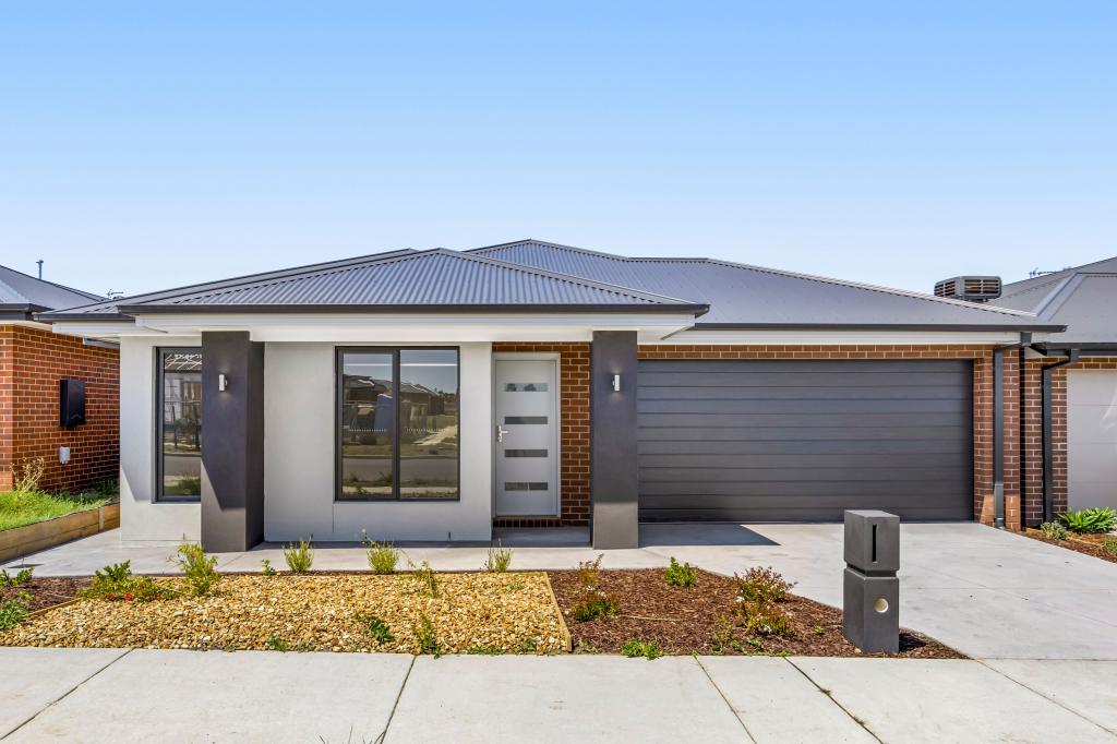 59 Steamboat Ave, Winter Valley, VIC 3358