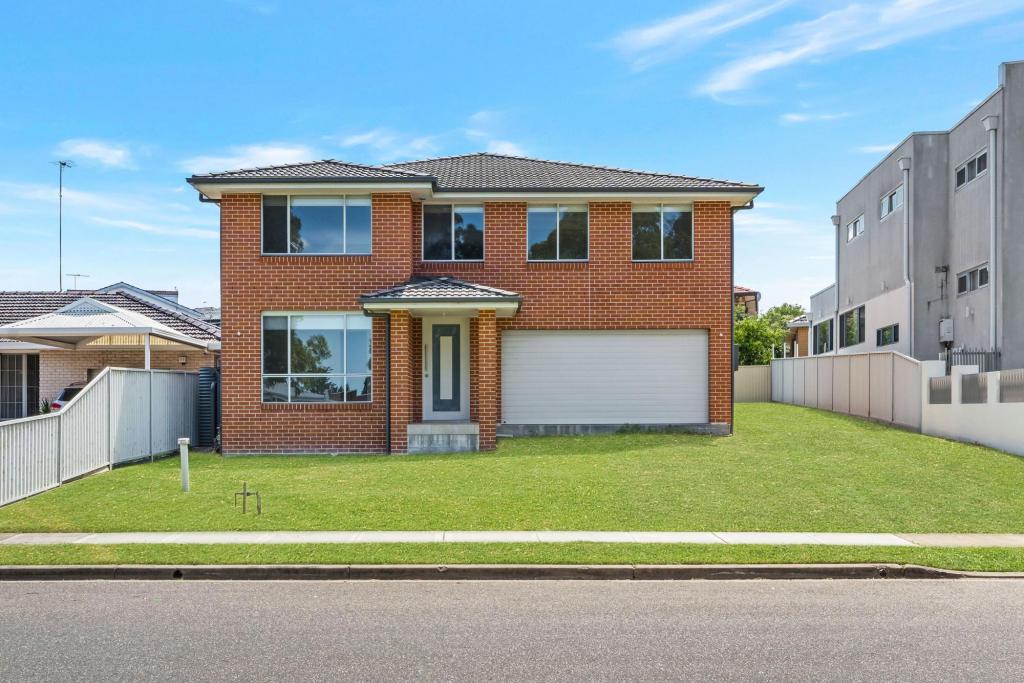 5 DUNSTAN ST, FAIRFIELD WEST, NSW 2165