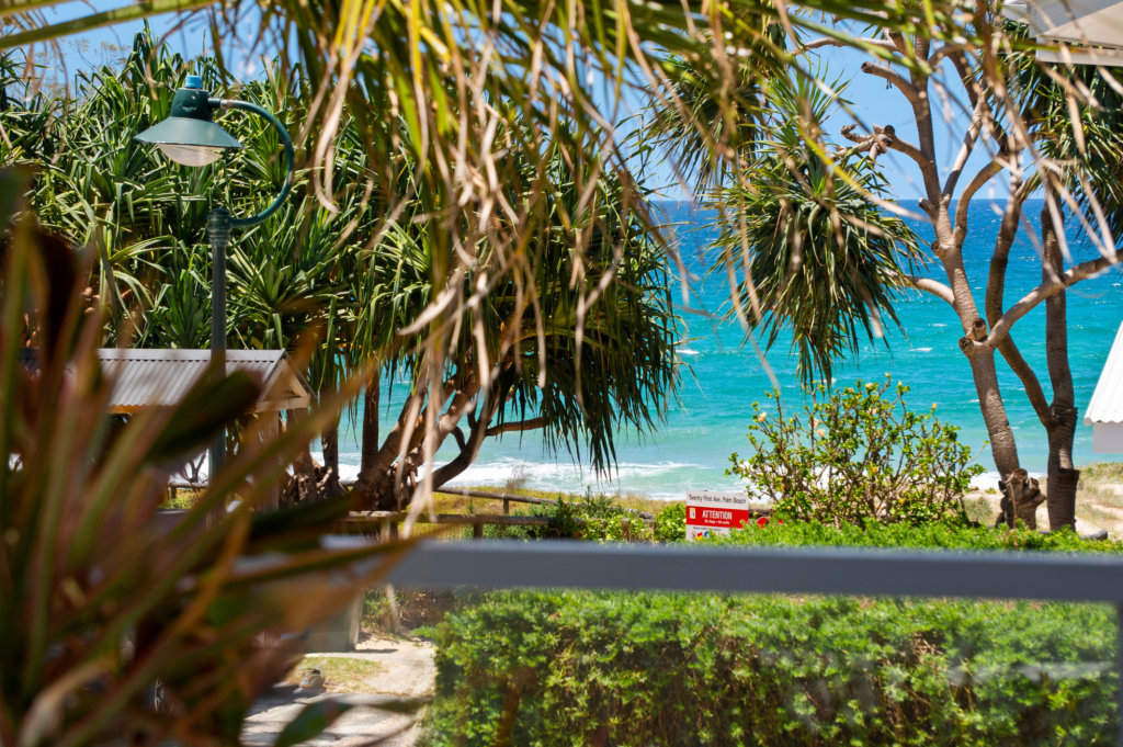 205/4 Twenty First Ave, Palm Beach, QLD 4221