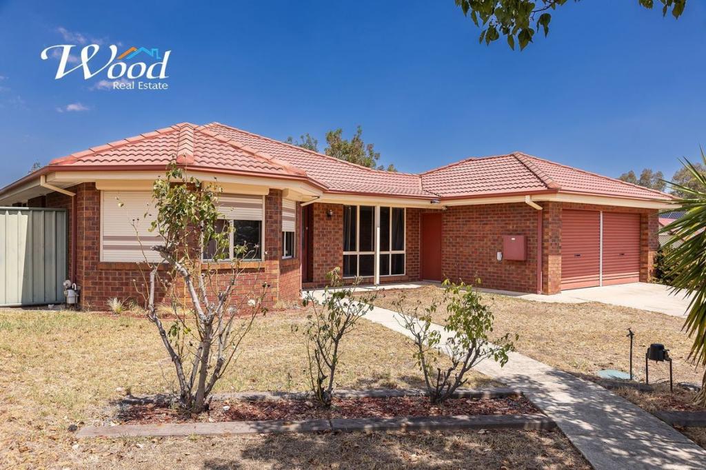 33 HONEYSUCKLE ST, THURGOONA, NSW 2640