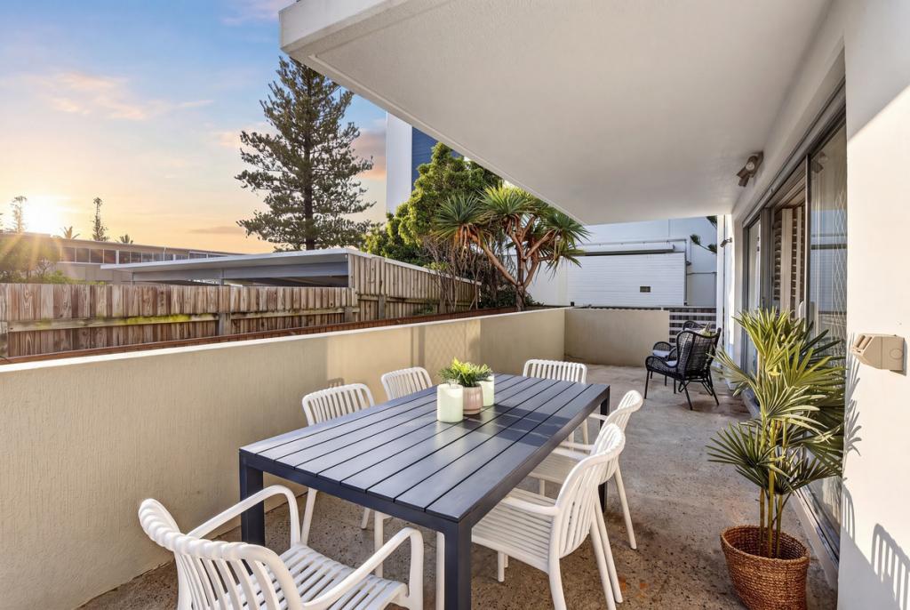 2/21 Albatross Ave, Mermaid Beach, QLD 4218