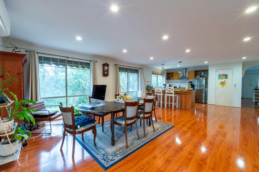 30 Honeyeater Tce, South Morang, VIC 3752