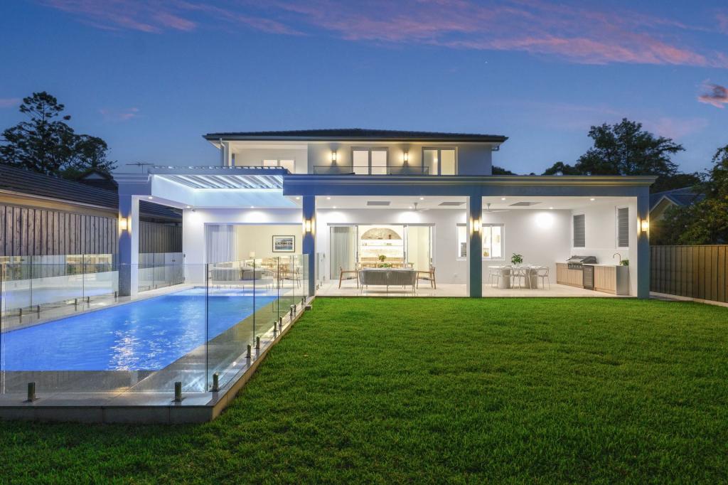9 Jugiong St, West Pymble, NSW 2073